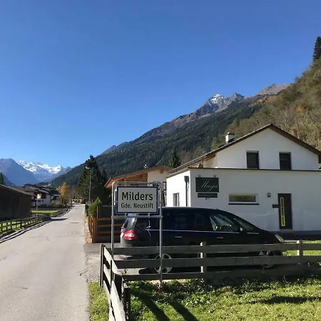 Maya * Neustift im Stubaital